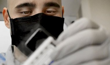 Koronavirüste ikinci dalga ne anlama geliyor, risk ne kadar büyük?