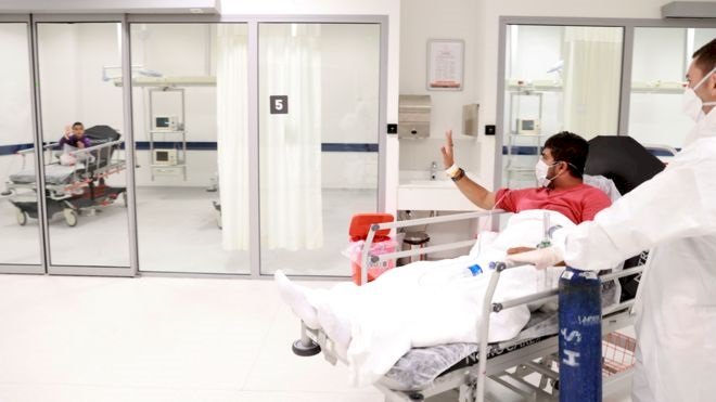 Türkiye'ye getirilen Covid-19 hastasının kızını aradı