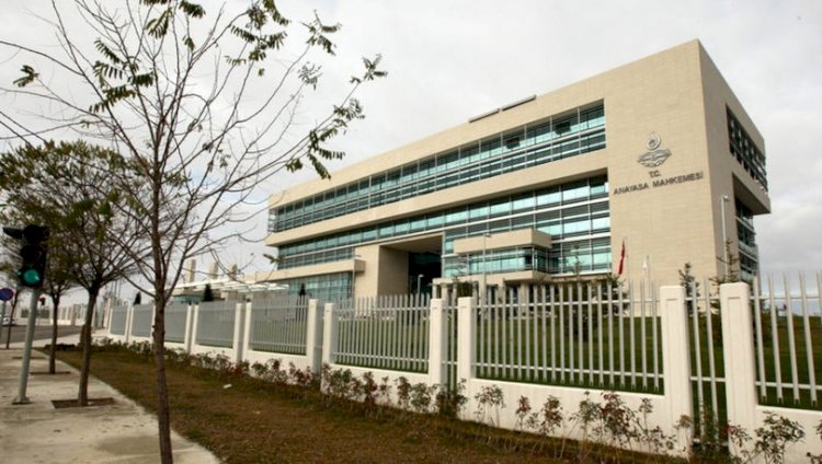Anayasa Mahkemesi güvenlik soruşturması düzenlemesini iptal etti