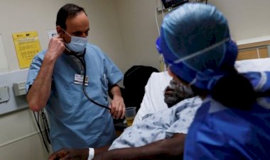 Koronavirüs: ABD'de neden on binlerce hemşire işe gitmiyor?