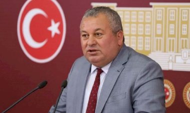 Cemal Enginyurt'u kim küstürdü? Partisine öyle bir sitemde bulundu ki