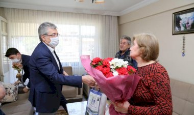 BAŞKAN ARSLAN, ŞEHİT ANNELERİNİN ANNELER GÜNÜ’NÜ KUTLADI