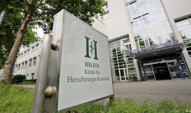 Almanya'da homofobik Türk doktorun işine son verildi
