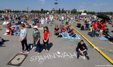 Stuttgart'ta maske takmayanlara 18 bin euro ceza