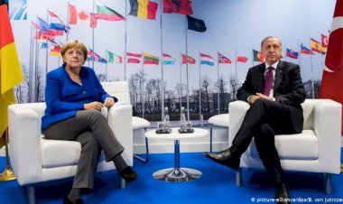 Merkel AB-Türkiye düğümünü çözebilir mi?