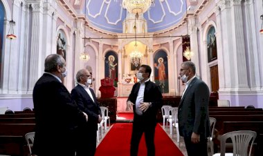 İMAMOĞLU VE TÜRKMEN, HAÇI KOPARILAN KİLİSEYİ ZİYARET ETTİ