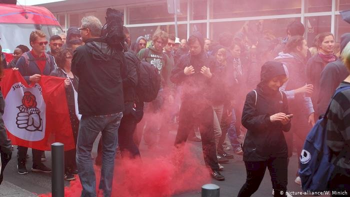 Almanya'da gazetecilere yönelik saldırılar artıyor