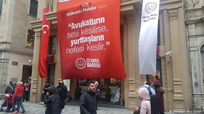 Barolardan hükümete çağrı: Demokratik bir süreç işletilmiyor