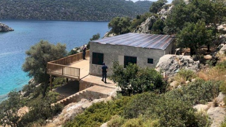 CHP Antalya İl Başkanı'ndan Vali'ye kaçak yapı ihbarı