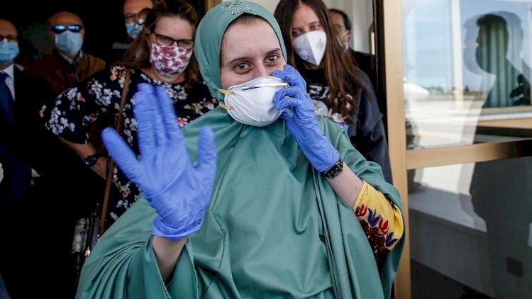 Kaçırıldıktan sonra Müslüman olan İtalyan kadın için aşırı sağcı vekilden 'terörist' nitelemesi