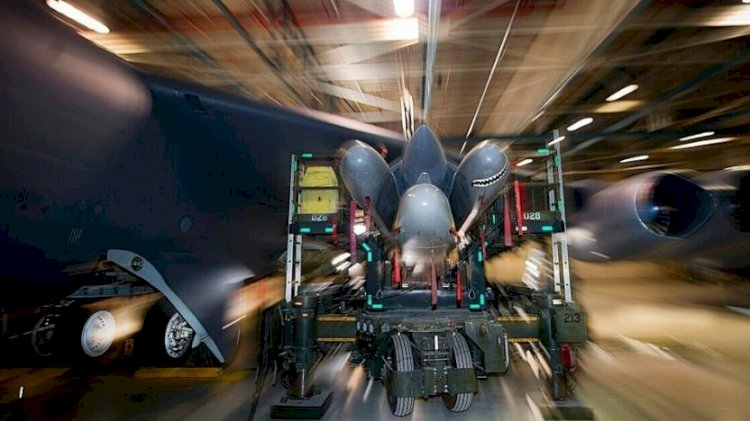 NATO’nun Nükleer Caydırıcılığı Almanya’da Sürecek