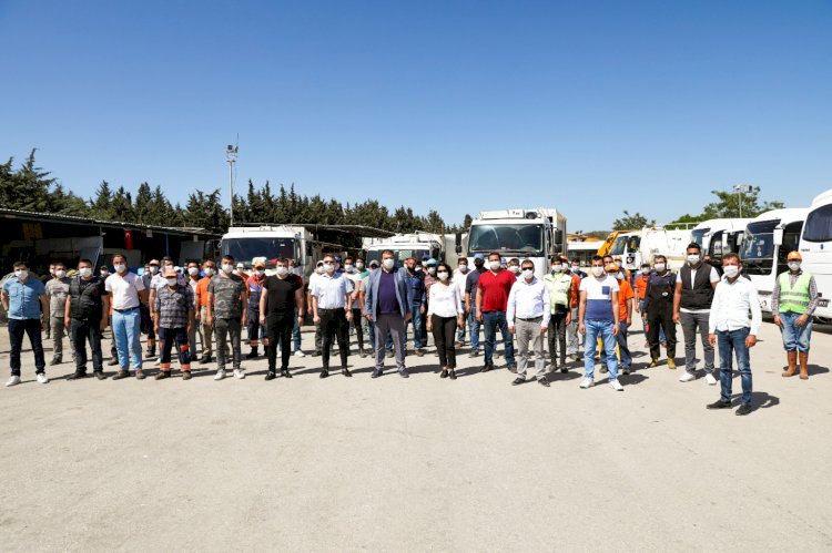 Seferihisar Belediyesi'nde bu ay "Ayın personeli" Temizlik işleri ekibi