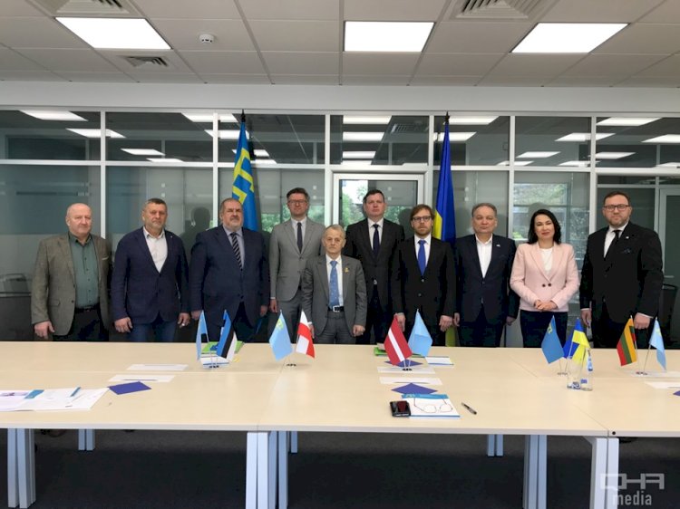 Kırım Tatar Milli Meclisi (KTMM) üyeleri Polonya, Litvanya, Letonya ve Estonya Büyükelçileriyle bir araya geldi. 