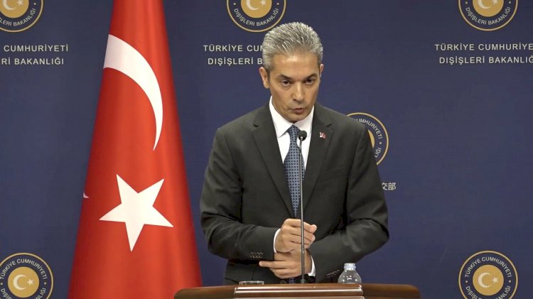 Dışişleri Bakanlığı Sözcüsü Aksoy'dan Yunanistan'daki gösterilerde Türk bayrağı yakılmasına tepki