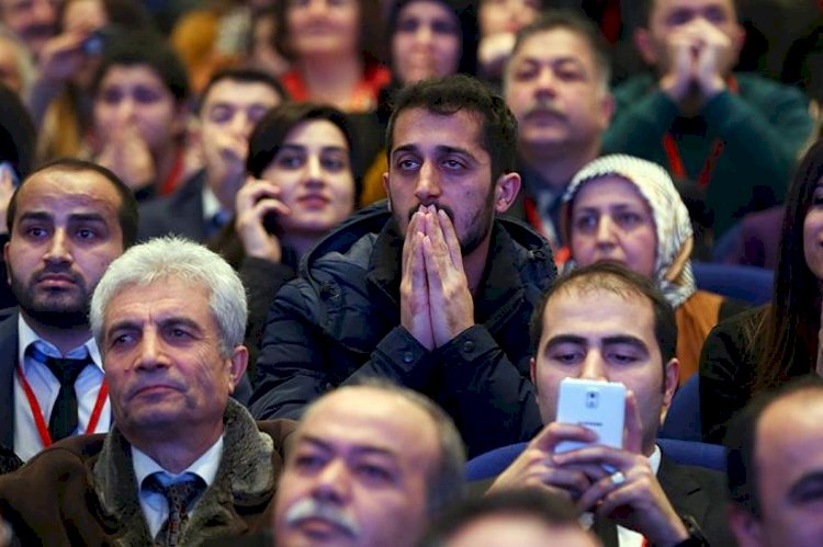 Atamaları yapılan, 9 haftadır işe başlamayı bekleyen 20 bin öğretmene temmuz umudu