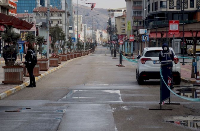 Sokağa çıkma yasağının kaldırılacağı tarih belli oldu