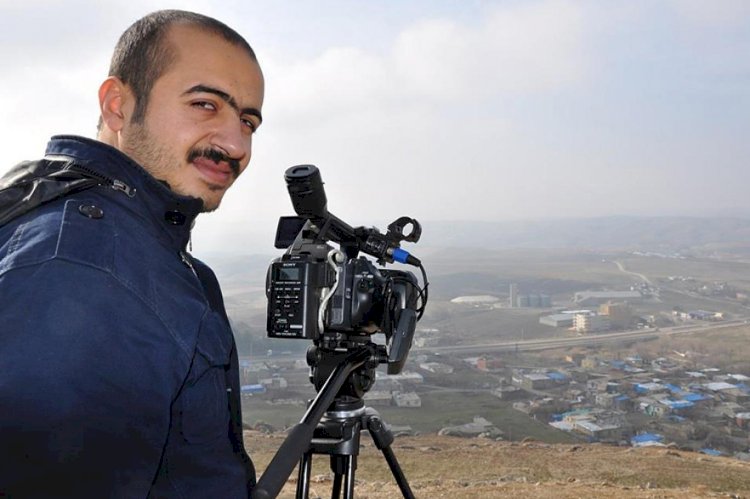 Hapishanedeki arkadaşına para gönderen gazeteci, örgüt üyeliği iddiasıyla tutuklandı