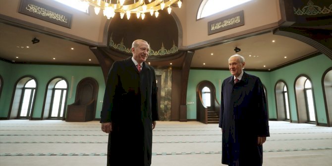 Demokrasi ve Özgürlükler Adası açıldı
