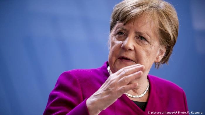 Merkel: Almanya hâlâ pandeminin başında