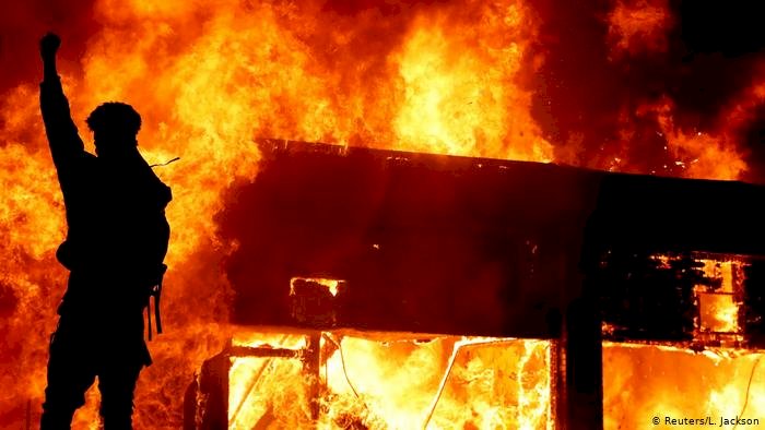 Detroit’te protestoculara ateş açıldı: Bir ölü