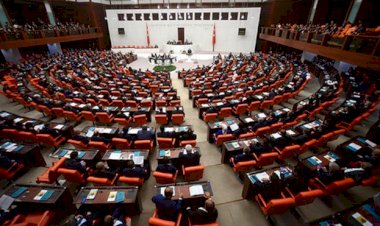 Erdoğan Ankara'da yoğun mesaiye başlıyor