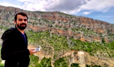 Mardin'de mağarada insan kemikleri bulan İrfan Yakut: Valiliğin tarihi eser arama iddiası doğru değil