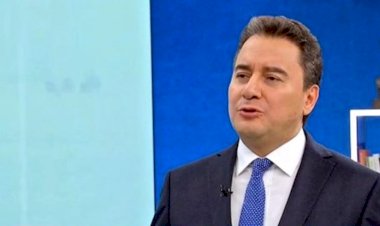 Babacan: 1970'lerin fakir Türkiye'sine döndük