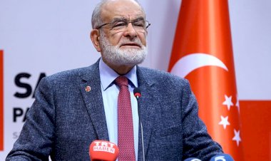 Saadet Partisi'nden AKP'ye 'Titanik' göndermesi