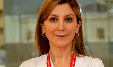 YAZ GÜNEŞİNİN CİLDİNİZİ YAŞLANDIRMASINA İZİN VERMEYİN