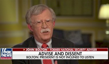 Bolton: Trump Çin’den yardım istedi yeminli ifade verebilirim