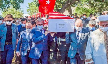 Hakkari’de şehit olan Sözleşmeli Onbaşı Durak, Ergani’de toprağa verildi