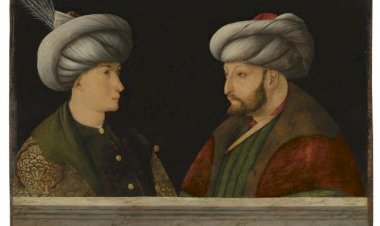 İlber Ortaylı, Fatih Sultan Mehmet’in karşısındaki gencin kim olduğunu açıkladı
