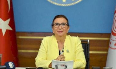 Ticaret Bakanı Ruhsar Pekcan, Esnafla Bir Araya Geldi