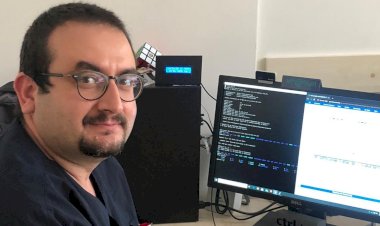 Dr. Parıltay,  “Üniversitemizde, yapay zeka ve büyük veri çalışmaları multidisipliner bir anlayışla yapılıyor”