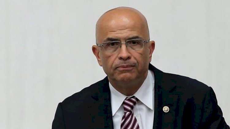 CHP'li Enis Berberoğlu ile HDP'li Leyla Güven ve Musa Farisoğulları'nın vekillikleri düşürüldü