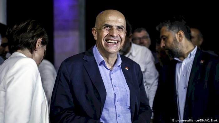 CHP ve HDP'li üç ismin milletvekillikleri düşürüldü