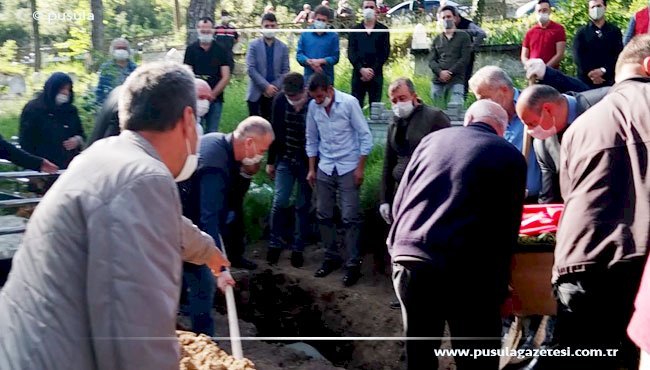 Şehit babası, oğlunun yanına defnedildi