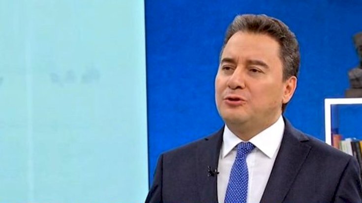Babacan: 1970'lerin fakir Türkiye'sine döndük