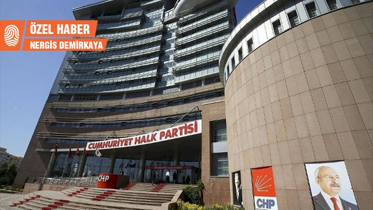 CHP'den açık alanda, seyircisiz kurultay hazırlığı