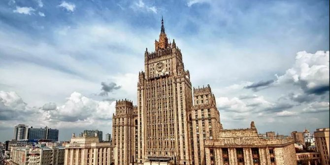 Rusya, iki diplomatı ‘istenmeyen kişi’ ilan etti