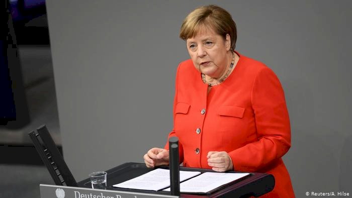 Merkel: Önceliğimiz korona krizi