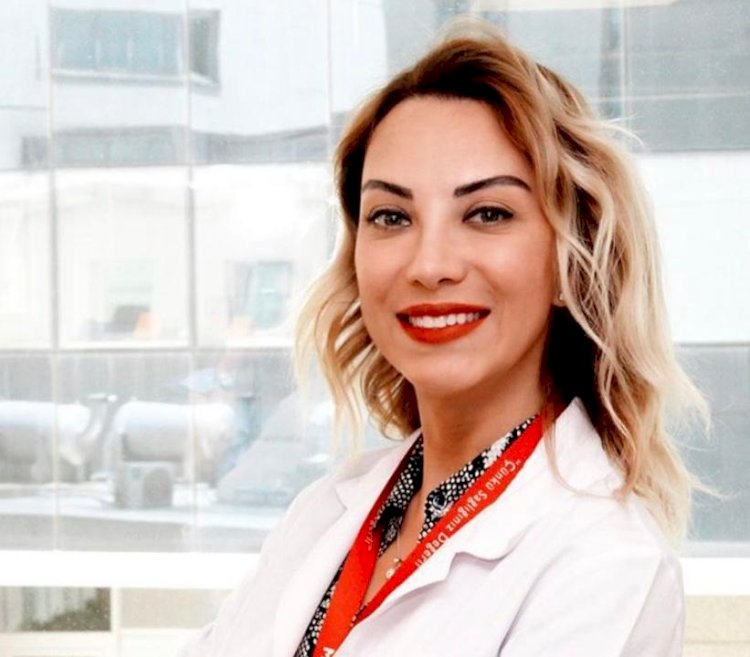 Op. Dr. Evrim Aksoy: “Genital bölge temizliğinde sabun ve duş jelinden kaçının”