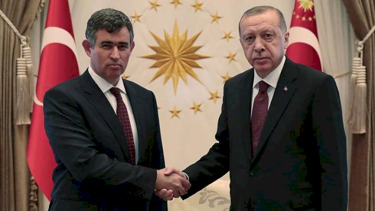 Emin Çölaşan'dan bomba iddia: "Metin'in elinde çok önemli ama gündeme getirilmeyen bir güç var"