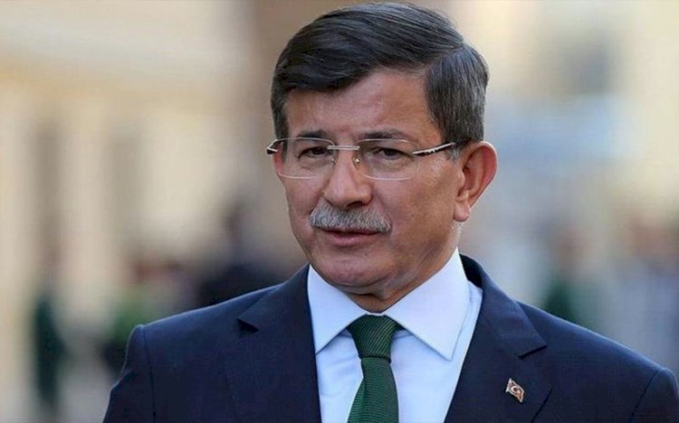 Ahmet Davutoğlu "Tam 7 yıl önceydi" dedi ve hükümete o tweetleri hatırlattı!