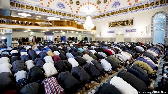 Meclis araştırması: Hollanda'da camiler Körfez ülkeleri ve Türkiye'nin etkisinde