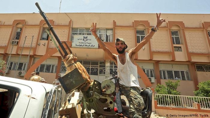Alman siyasetçi Hardt: Libya'nın ikinci Suriye olma potansiyeli var