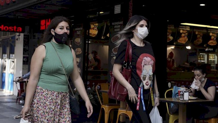 Türkiye'de Covid-19'da son durum: 19 kişi hayatını kaybetti, 1396 kişide hastalık tespit edildi