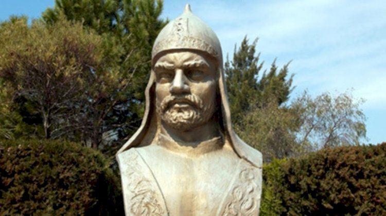 Çakabey medanının adı değişti Konak Pier oldu