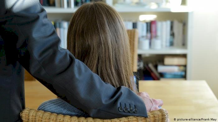 Eril akademi tartışması: "Ben buraya tırnaklarımla kazıyarak geldim"