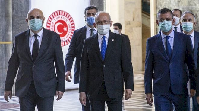 CHP'nin Olağan Kurultayı salgın nedeniyle 'olağanüstü koşullarda' yapılacak